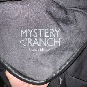 Mystery Ranch Coulee 25 Black Backpack